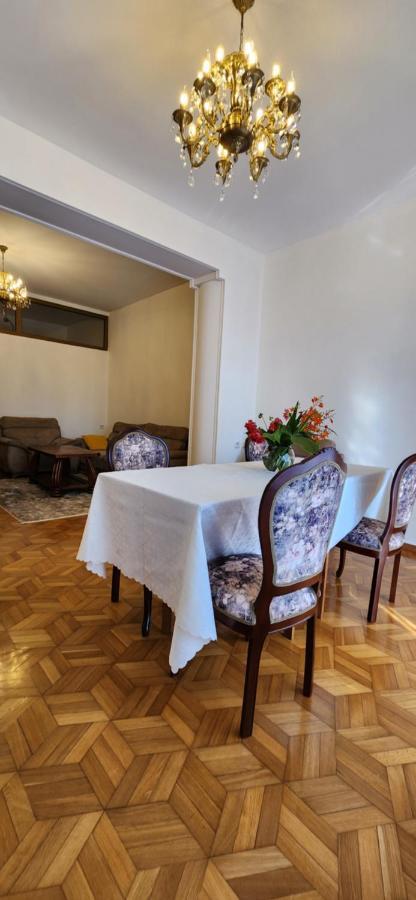 Aparthotel Gelahouse Batumi Exterior foto
